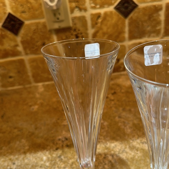 Reed & Barton Soho toasting flute pair - Picture 5 of 6